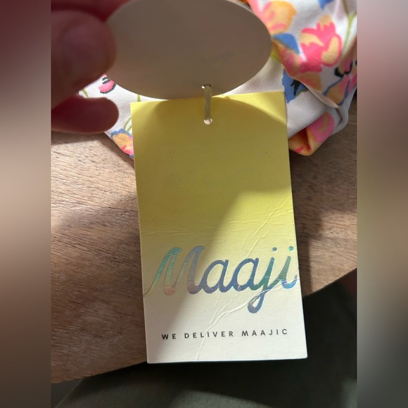 New with tags Maaji Long Sleeve crop top bikini - Picture 7 of 12